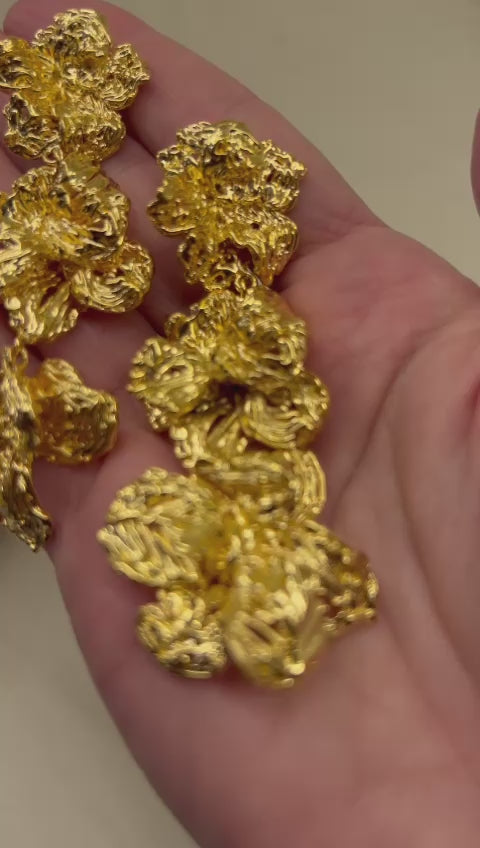 
            
                Load and play video in Gallery viewer, Amal Earrings
            
        